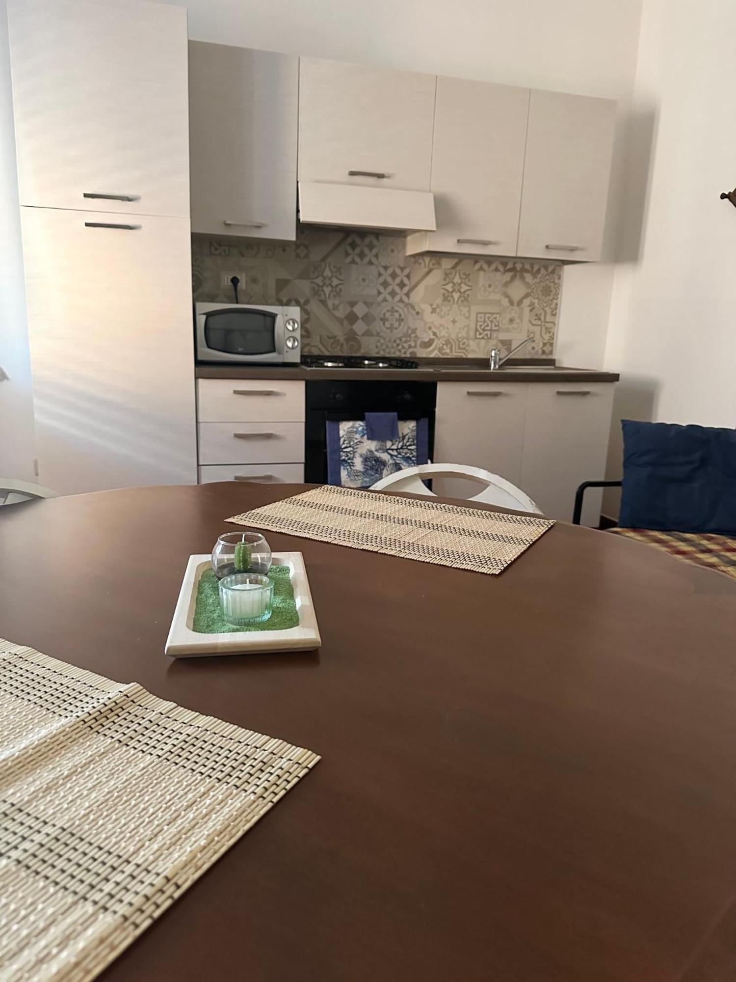 Moncici House Hotell Porto Torres Eksteriør bilde