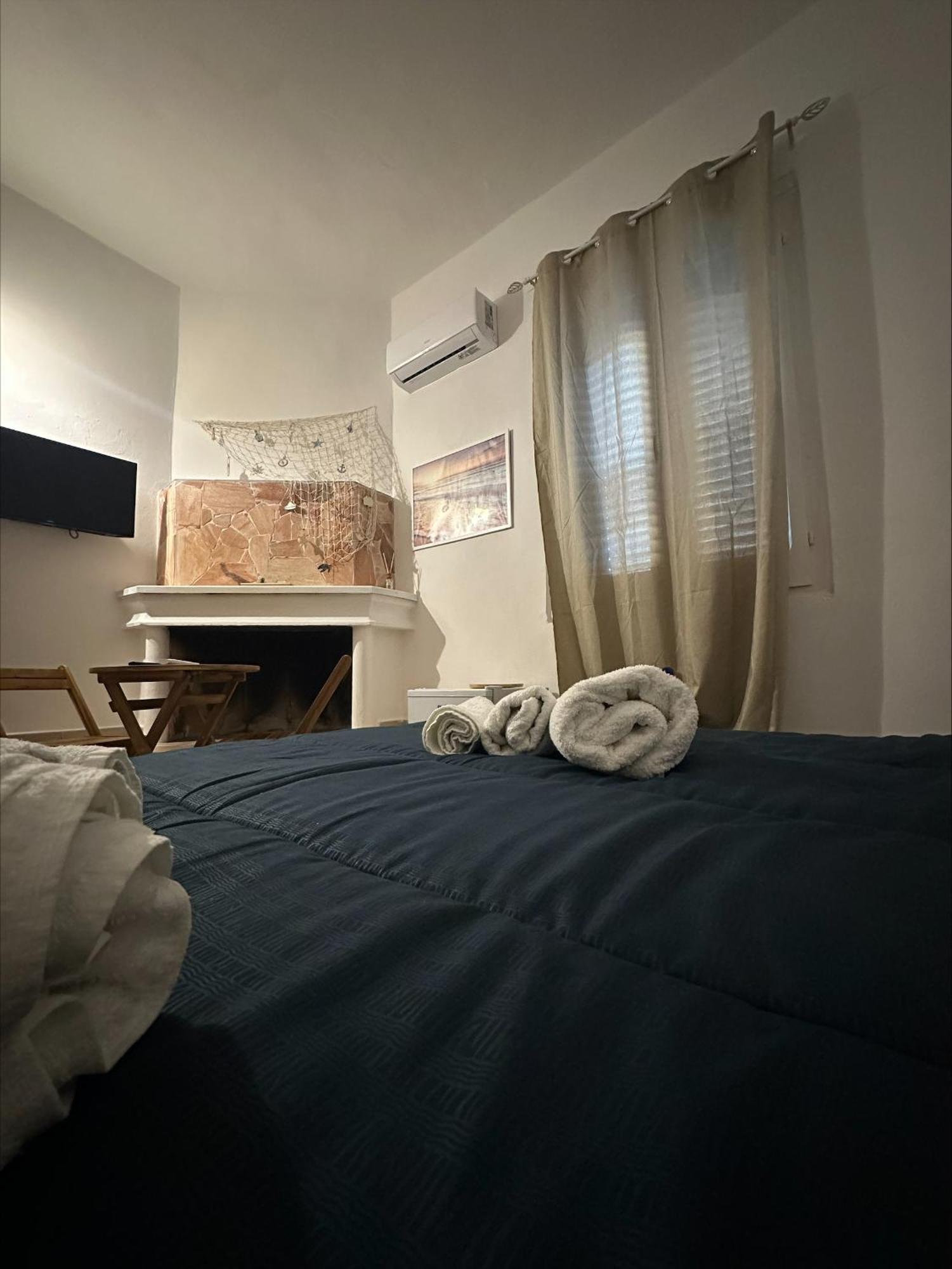 Moncici House Hotell Porto Torres Eksteriør bilde
